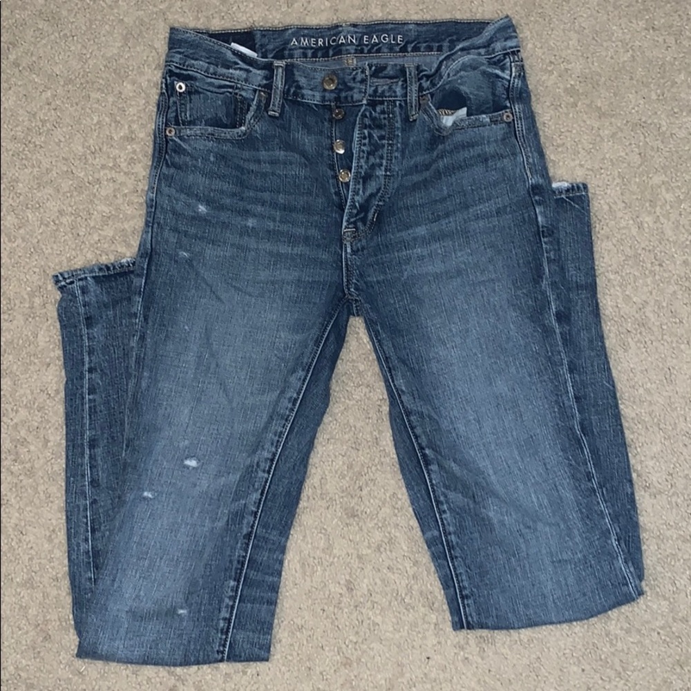 American Eagle mom jeans